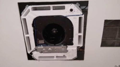 Instalação de ar condicionado residencial e comercial