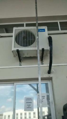 Instalação de ar condicionado residencial e comercial